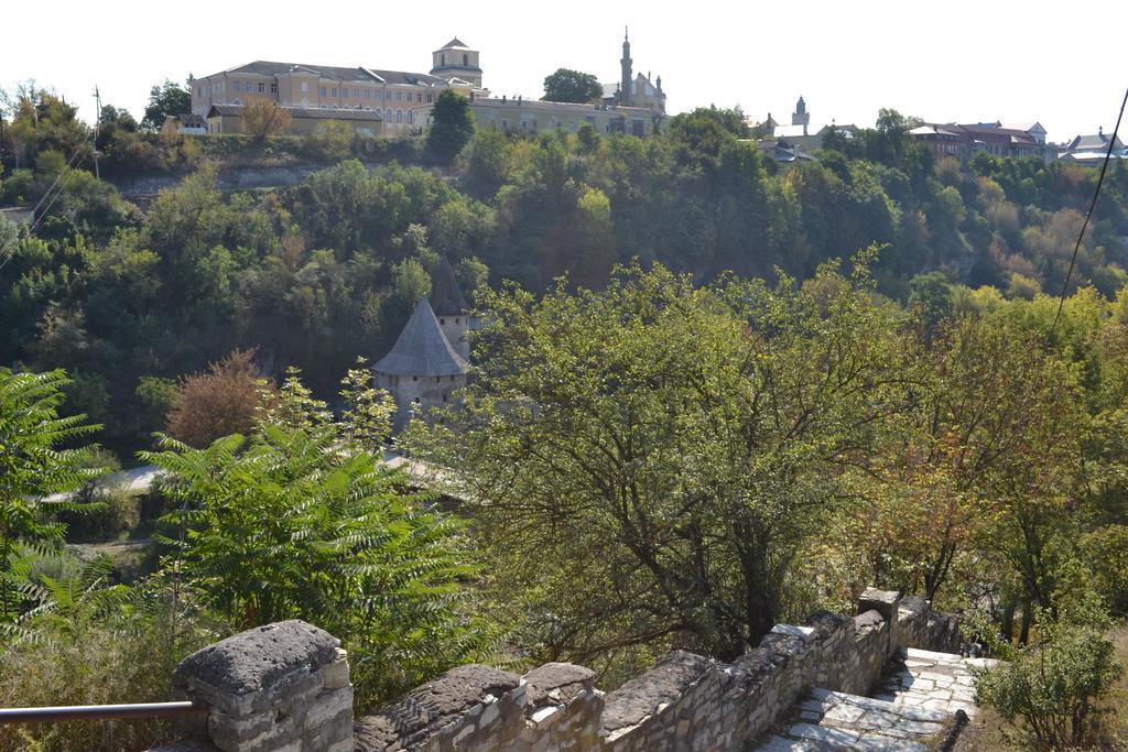 Guest House Sunrise Kamianets-Podilskyi Exterior photo